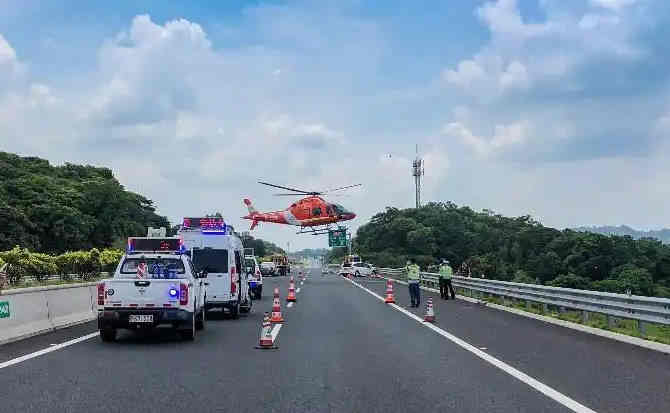 凌源高速公路汽车救援案例